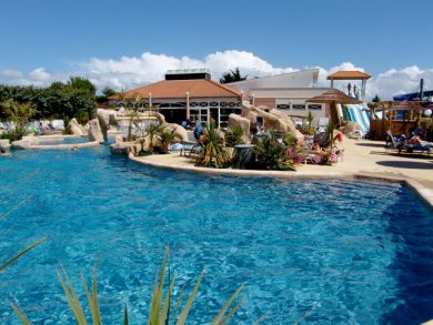 Piscine au camping à Pornic
